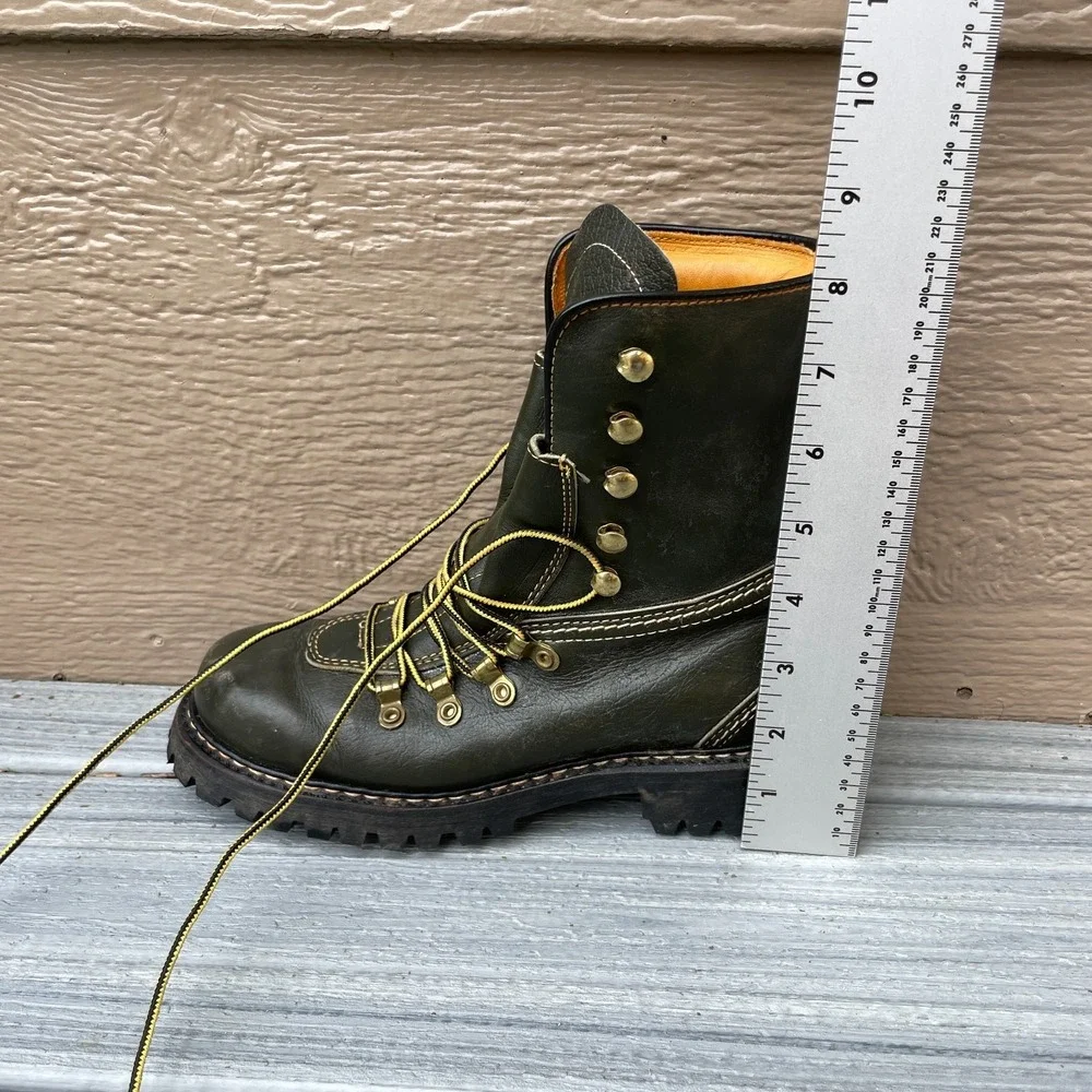 Herman Survivor Vintage 60s Boots Size 5 M/W Green Leather Logger  Vibram Soles